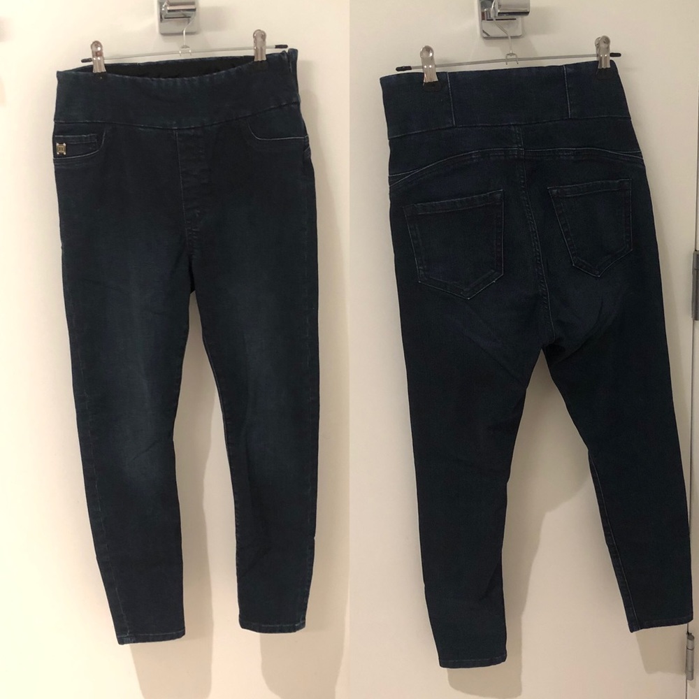 Ivanka Trump high-waist skinny ankle jeans legging
